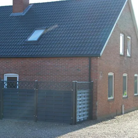 Karolinelund